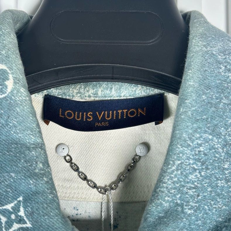 Louis Vuitton Louis Vuitton Blue Denim Jacket with Stars Size US XS / EU 42 / 0 - 4 Thumbnail