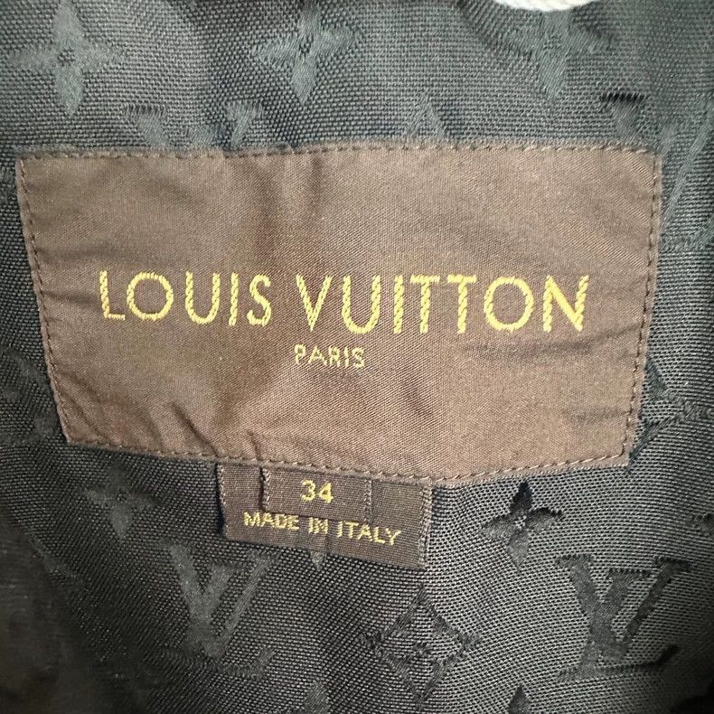 Louis Vuitton Louis Vuitton Black Monogram Trench Coat Size US S / EU 44-46 / 1 - 4 Thumbnail