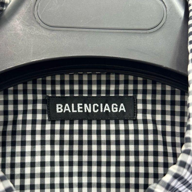 Balenciaga Balenciaga Short Sleeve Shirt Size 37 Size US M / EU 48-50 / 2 - 4 Thumbnail