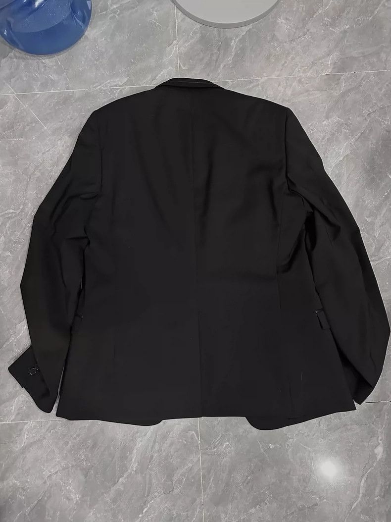 Versace Versace Black Lapel Shoulder Blazer Jacket Size US L / EU 52-54 / 3 - 2 Thumbnail