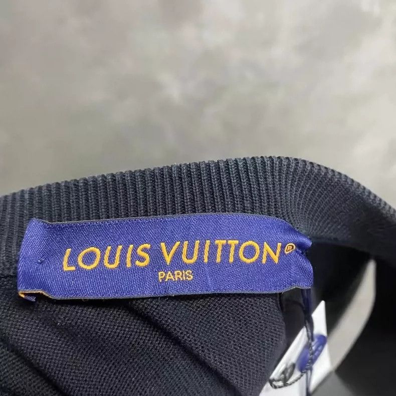 Louis Vuitton Louis Vuitton Black Half-Zip Short Sleeve Shirt Size US XXL / EU 58 / 5 - 4 Thumbnail