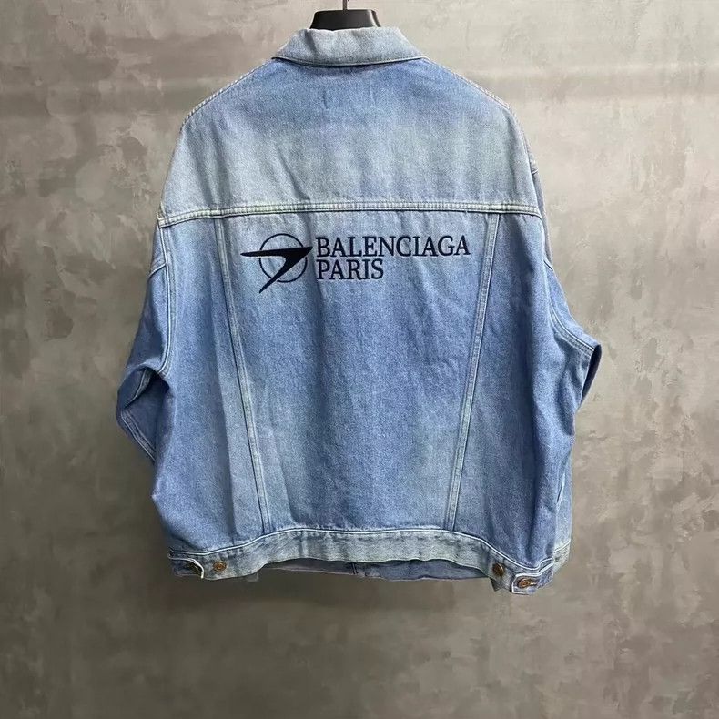 Balenciaga Balenciaga Blue Embroidered Denim Jacket Size US XS / EU 42 / 0 - 2 Thumbnail