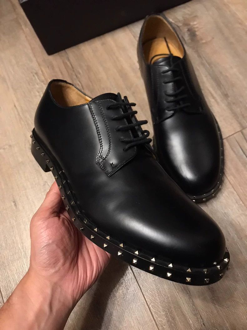 Valentino Valentino Casual Shoes with Studded Detailing Size US 9 / EU 42 - 2 Thumbnail