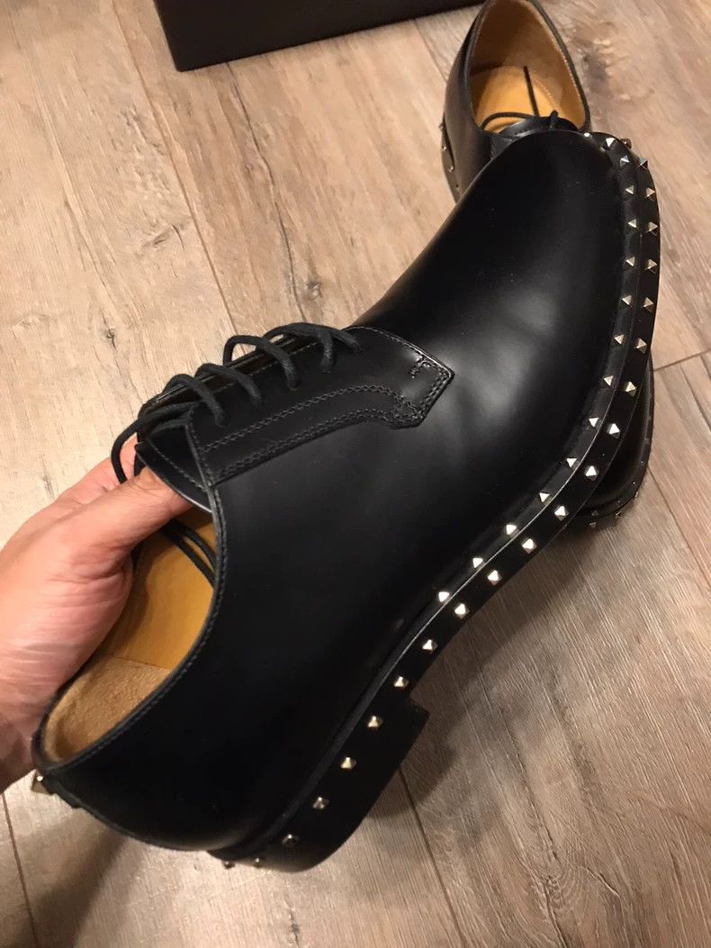 Valentino Valentino Casual Shoes with Studded Detailing Size US 9 / EU 42 - 4 Thumbnail