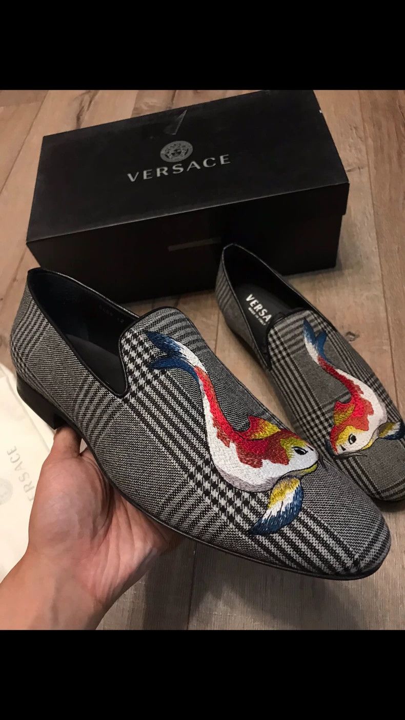 Versace Versace Casual Shoes with Koi Embroidery Size US 9 / EU 42 - 2 Thumbnail