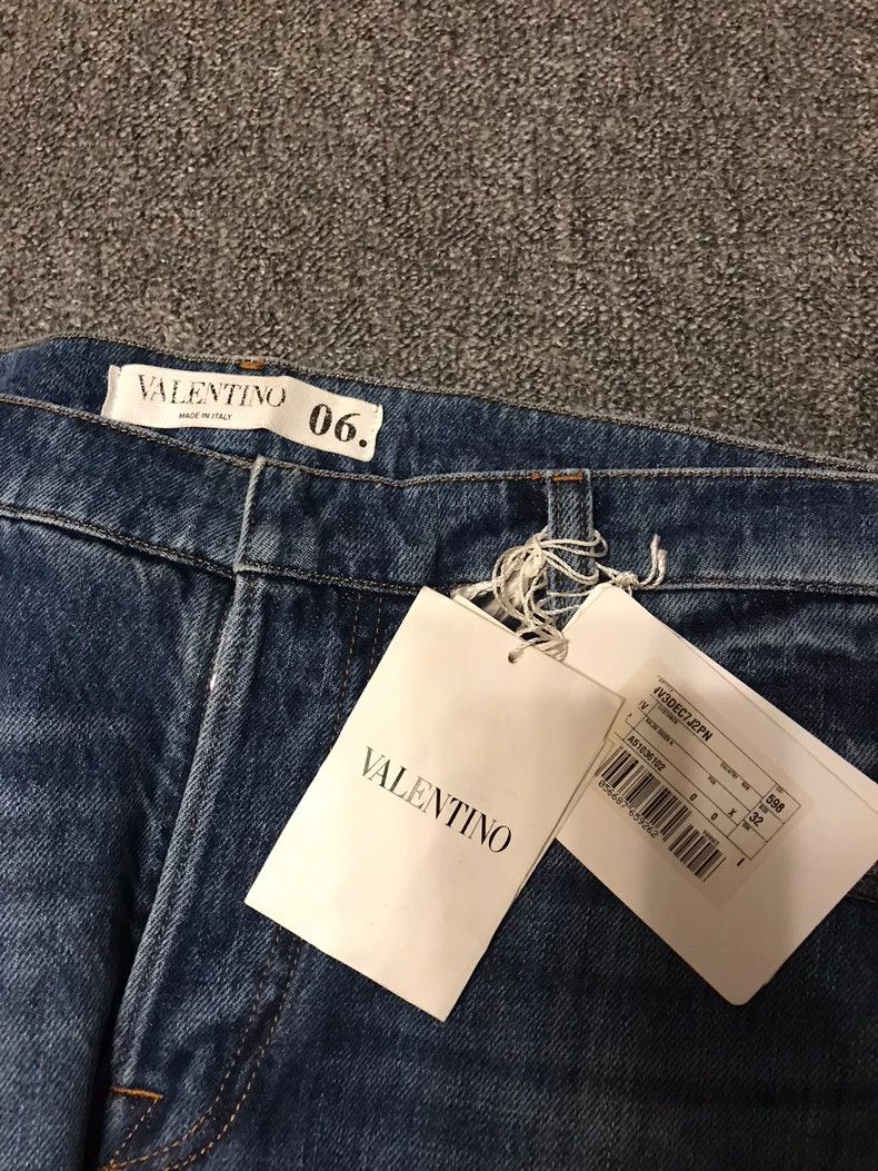 Valentino Valentino Water-washed Straight Denim Pants Size US 32 / EU 48 - 4 Thumbnail