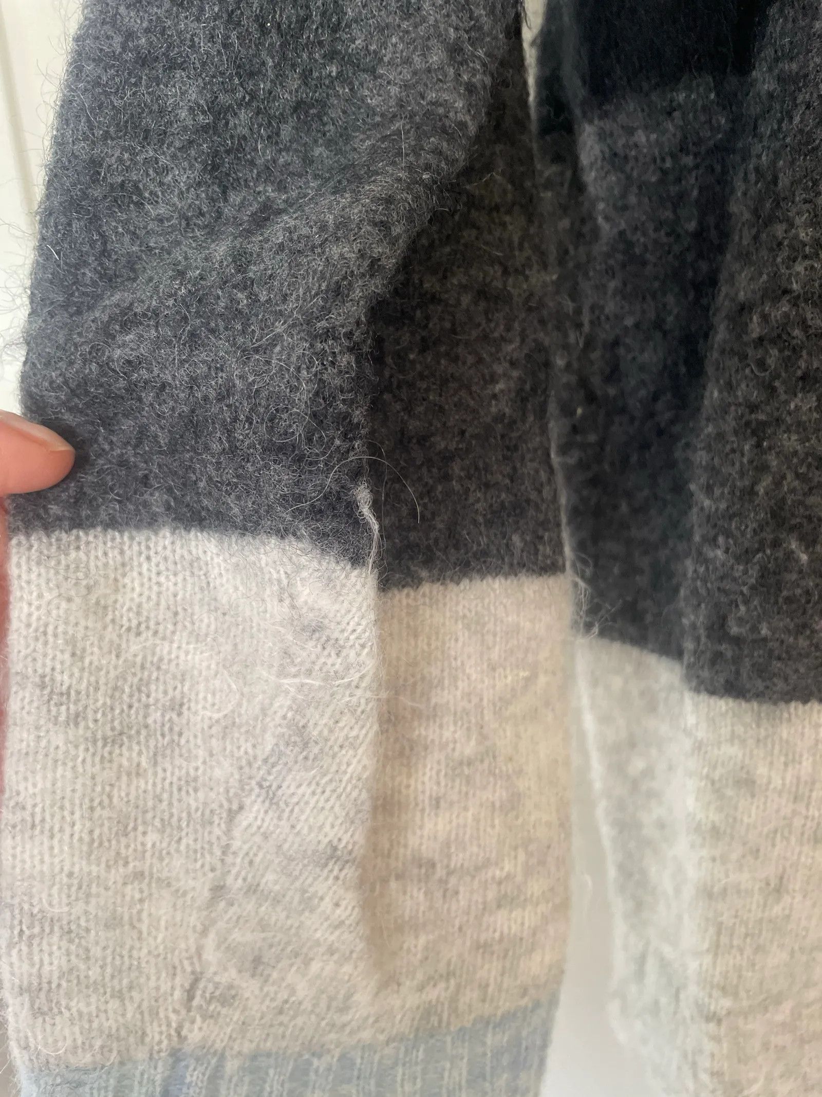 Acne Studios Acne Studios Albah Sweater Size S / US 4 / IT 40 - 4 Thumbnail