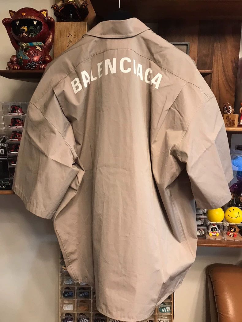 Balenciaga Balenciaga Short Sleeve Shirt for Men and Women Size US M / EU 48-50 / 2 - 2 Thumbnail