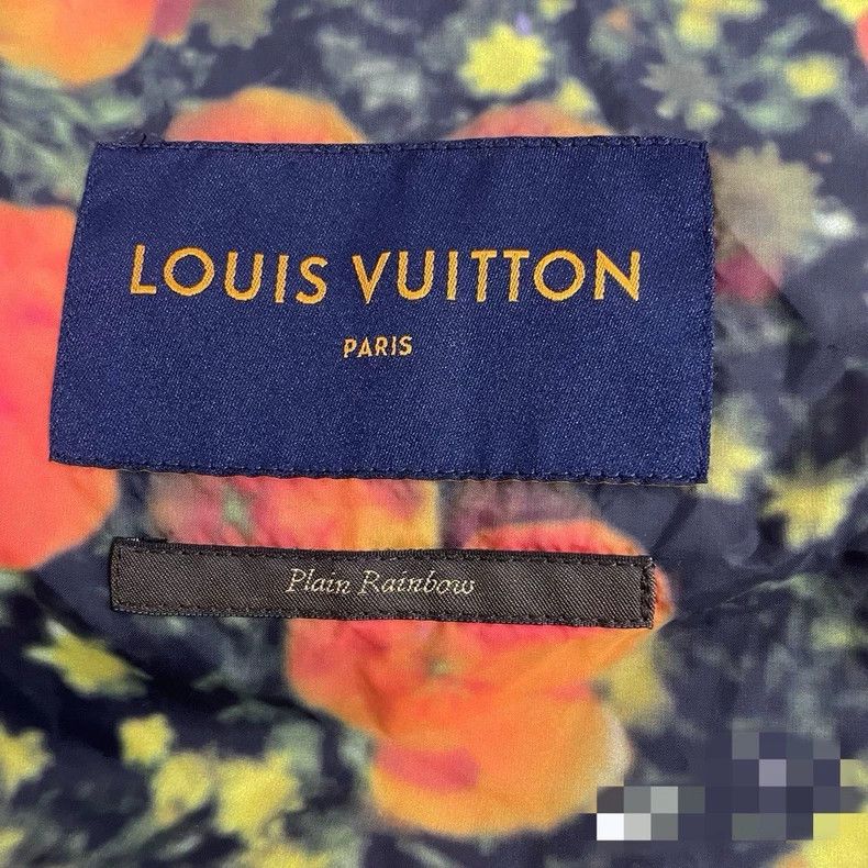 Louis Vuitton Louis Vuitton Flower Print Windbreaker Hoodie Size US XL / EU 56 / 4 - 4 Thumbnail