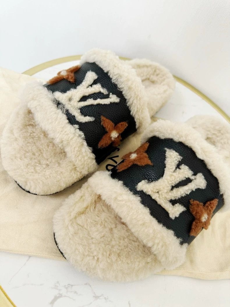 Louis Vuitton Louis Vuitton Black and Beige Slippers Size US 9 / EU 42 - 2 Thumbnail
