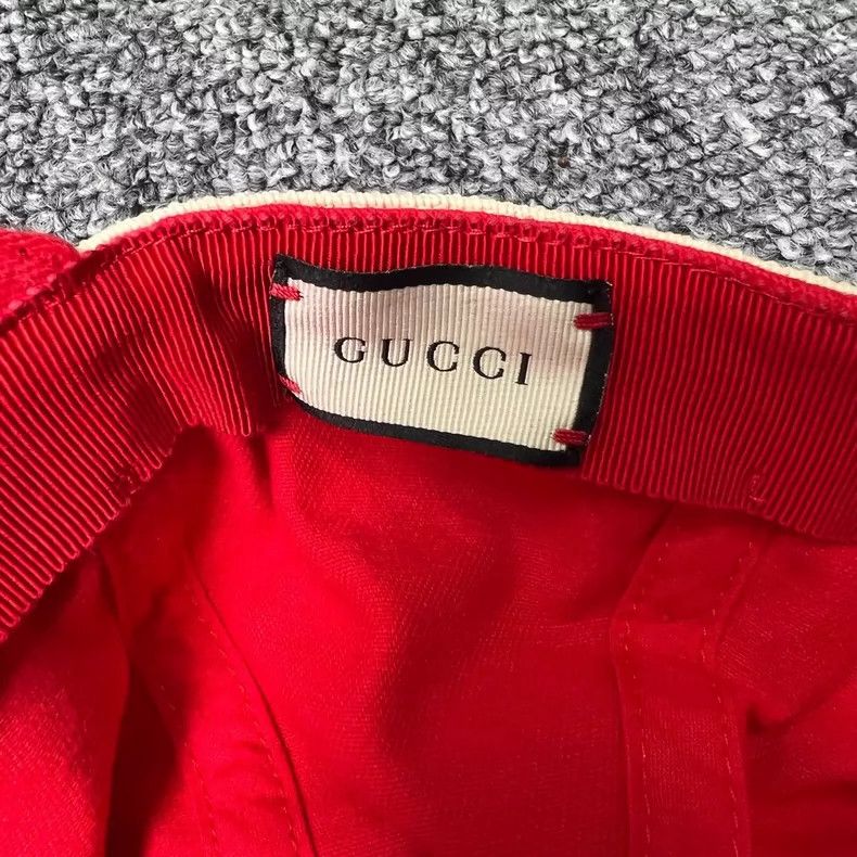 Gucci Gucci Red Towel Cap with Large Logo Size ONE SIZE - 4 Thumbnail