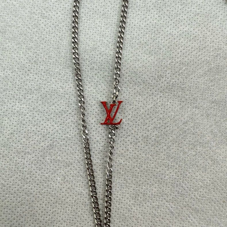 Louis Vuitton Louis Vuitton Rabbit Pendant Necklace Limited Edition Size ONE SIZE - 5 Thumbnail