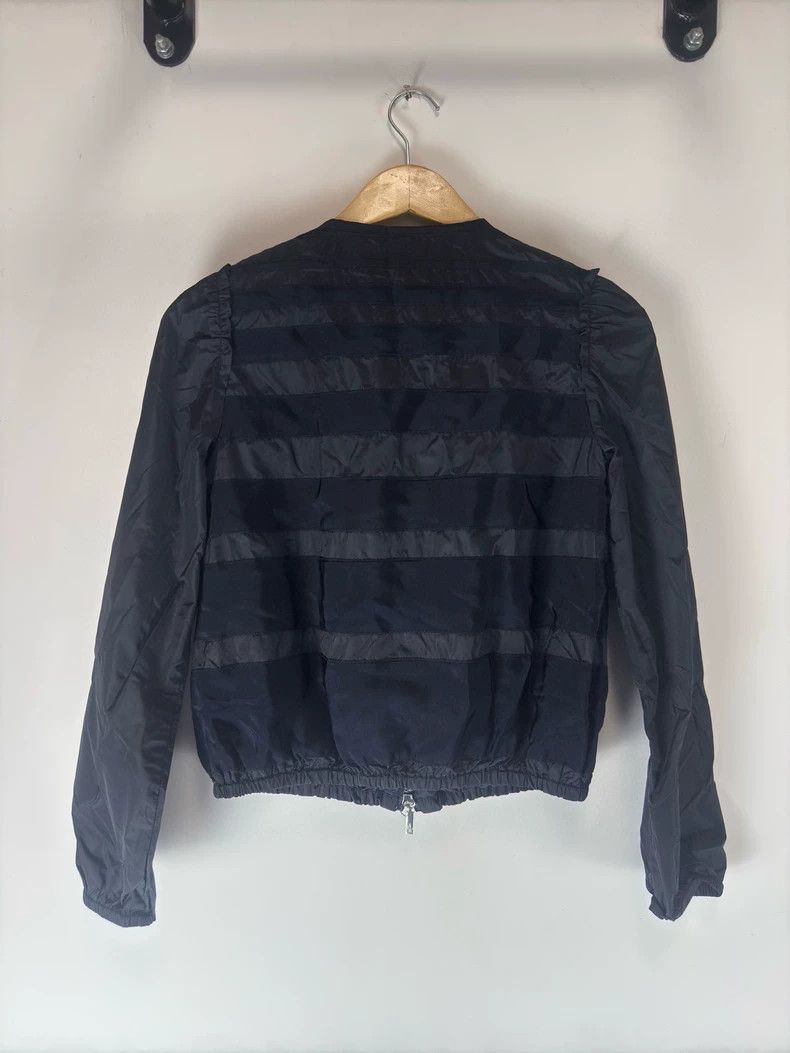 Moncler Moncler Ruffle Sleeve Windbreaker Jacket Size US XXS / EU 40 - 2 Thumbnail