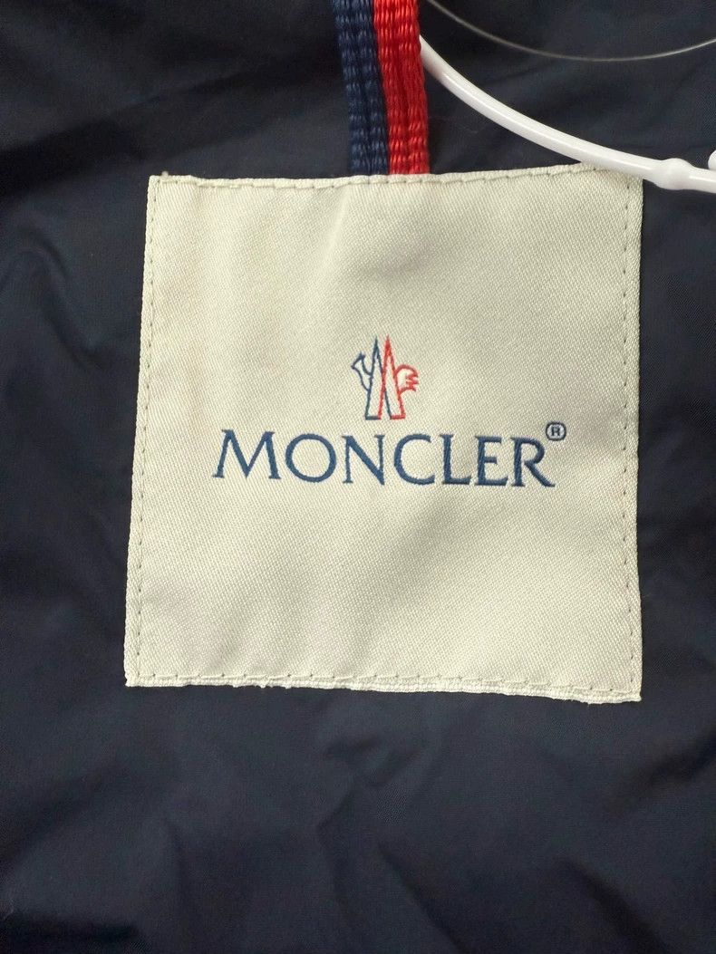 Moncler Moncler Ruffle Sleeve Windbreaker Jacket Size US XXS / EU 40 - 3 Thumbnail