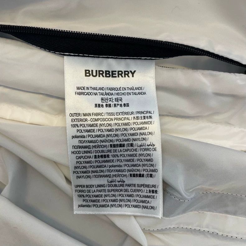 Burberry Burberry Lightweight Hooded Jacket UK10 Size Size US M / EU 48-50 / 2 - 5 Thumbnail