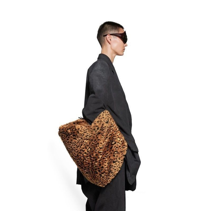 Balenciaga Puffer Medium Bag in Leopard Size ONE SIZE - 4 Thumbnail