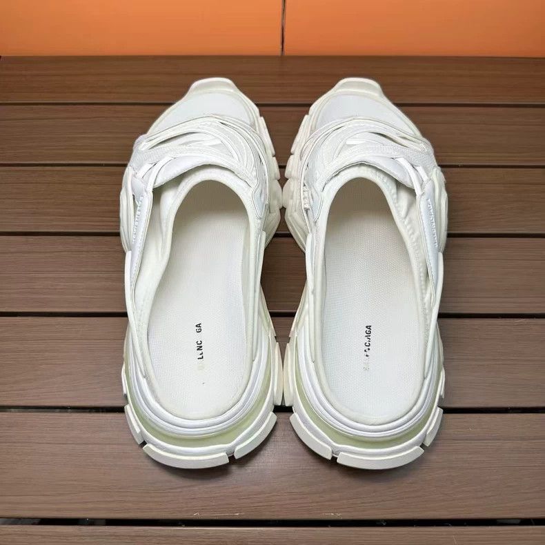 Balenciaga Balenciaga Track Slide Sandals White Size 44 Size US 10 / EU 43 - 4 Thumbnail