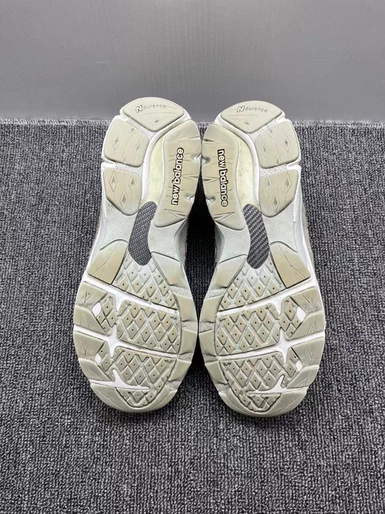 Levi's New Balance 990 Levi's Collaboration Sneakers Size US 9.5 / EU 42-43 - 6 Thumbnail