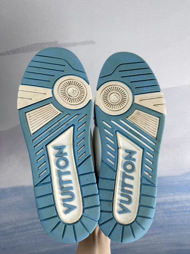 Louis Vuitton Louis Vuitton LV Trainer Sneakers with Velcro Size US 10.5 / EU 43-44 - 5 Thumbnail