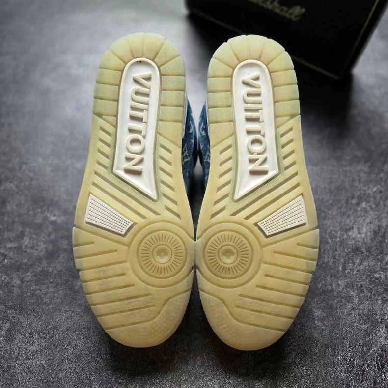 Louis Vuitton Louis Vuitton LV Trainer Blue Denim Sneakers Size US 6.5 / EU 39-40 - 7 Thumbnail