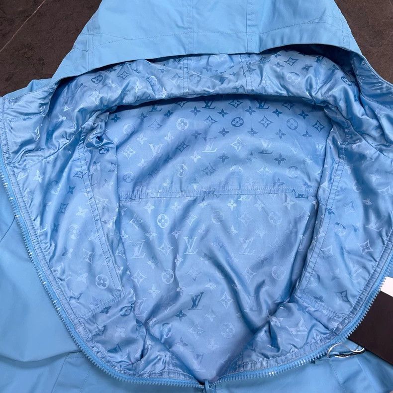 Louis Vuitton Louis Vuitton Lightweight Blue Hooded Jacket Size US XXL / EU 58 / 5 - 8 Thumbnail