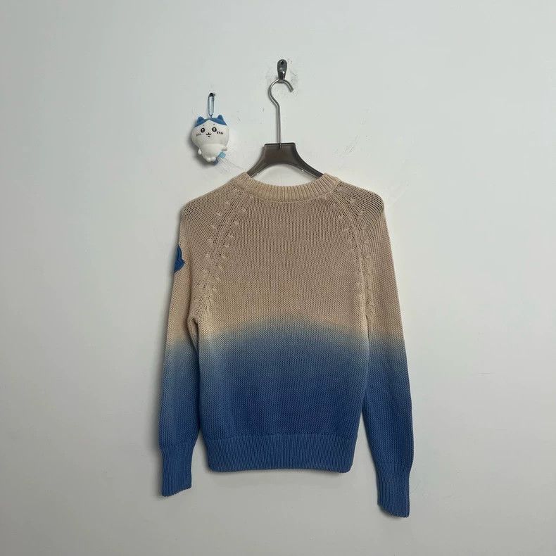 Moncler Moncler Gradient Logo Sweater Size XS Size US XS / EU 42 / 0 - 2 Thumbnail