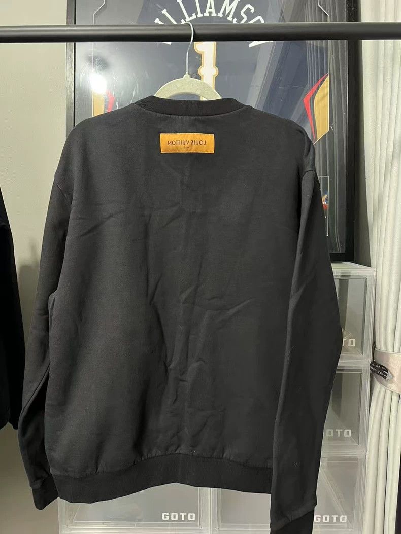 Louis Vuitton LV Black Sweatshirt with Star Details Size US L / EU 52-54 / 3 - 2 Thumbnail