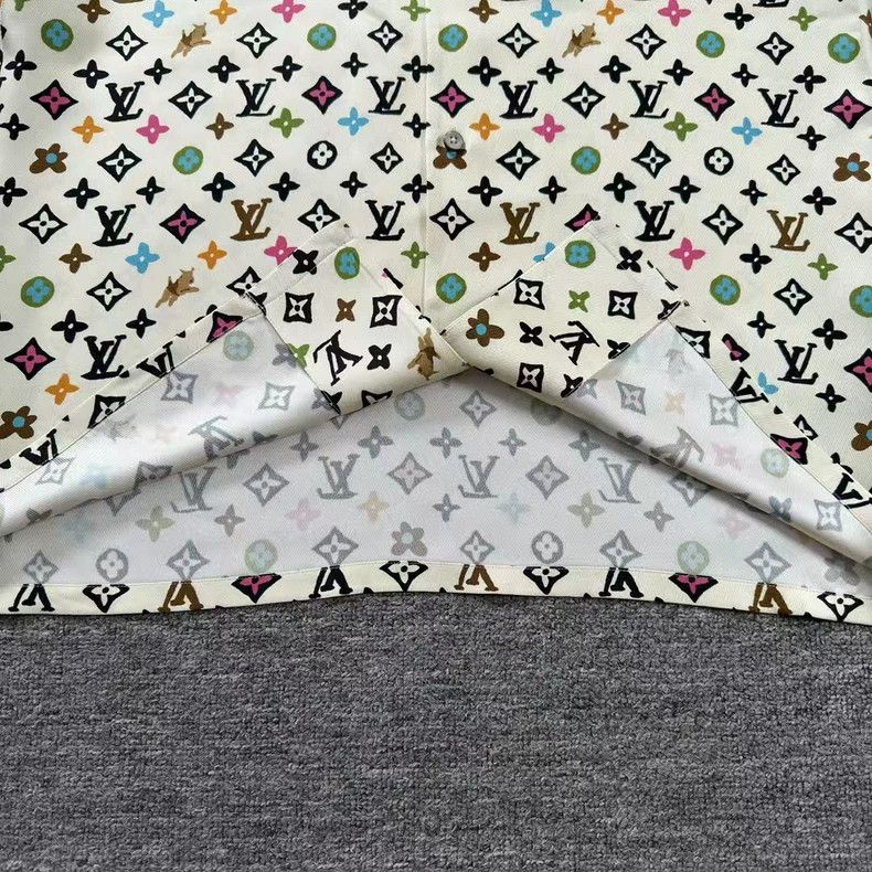 Louis Vuitton LV Tyler Printed Short Sleeve Shirt in Beige Size US XS / EU 42 / 0 - 5 Thumbnail