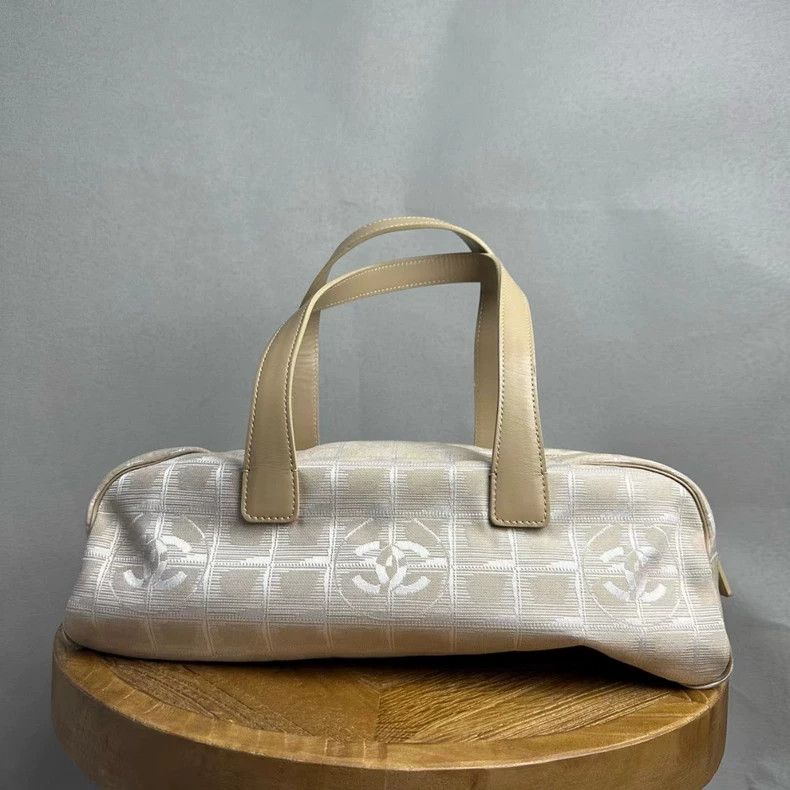Chanel Chanel Silver Silk Handbag with Dust Bag Size ONE SIZE - 5 Thumbnail
