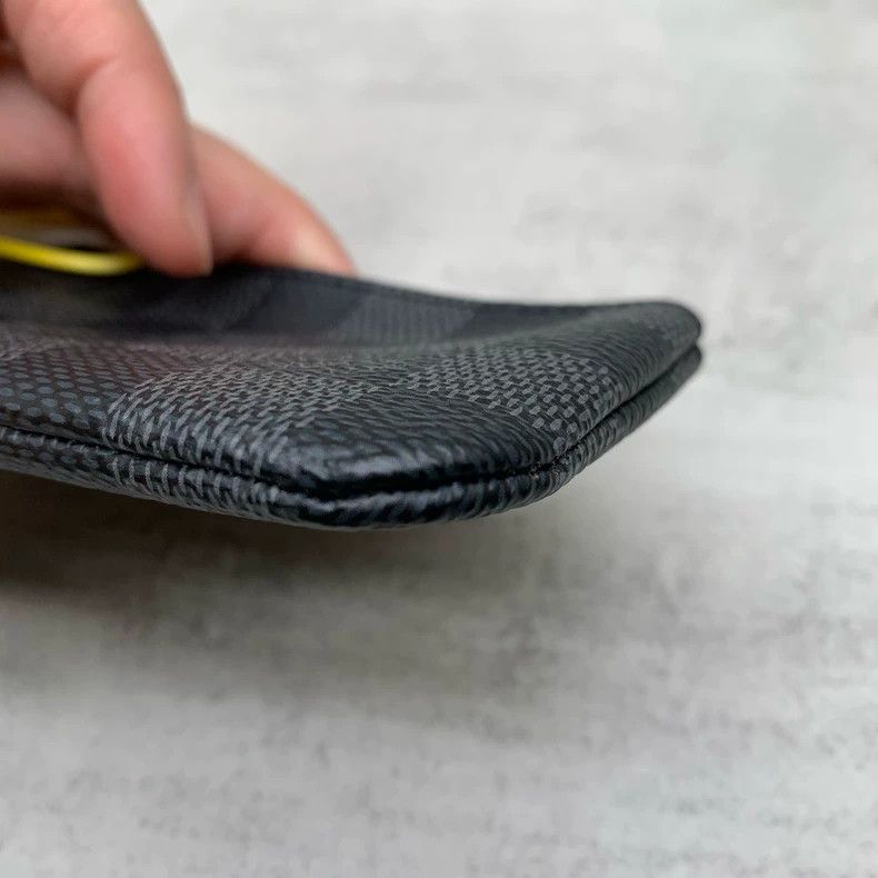 Louis Vuitton Black Checkered Coin and Key Pouch Size ONE SIZE - 5 Thumbnail