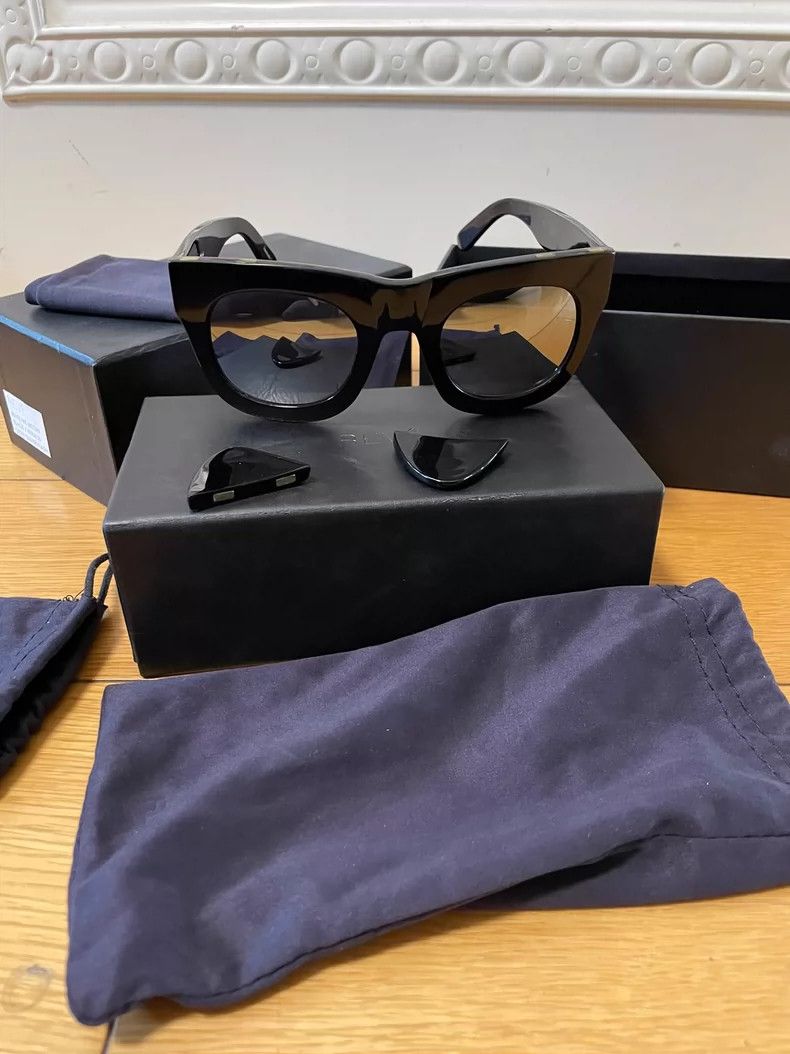 Gentle Monster Cat-Eared Sunglasses for Unique Style Size ONE SIZE - 2 Thumbnail