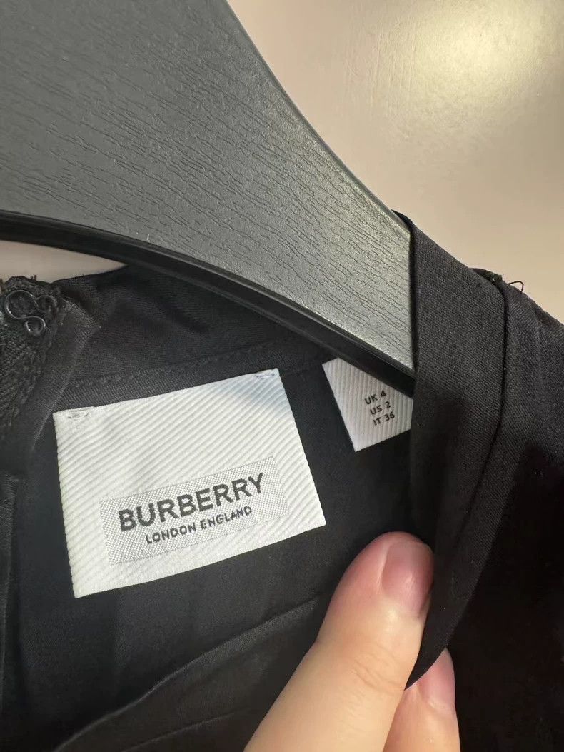 Burberry Burberry Embroidered Short Sleeve T-Shirt Size US XS / EU 42 / 0 - 3 Thumbnail