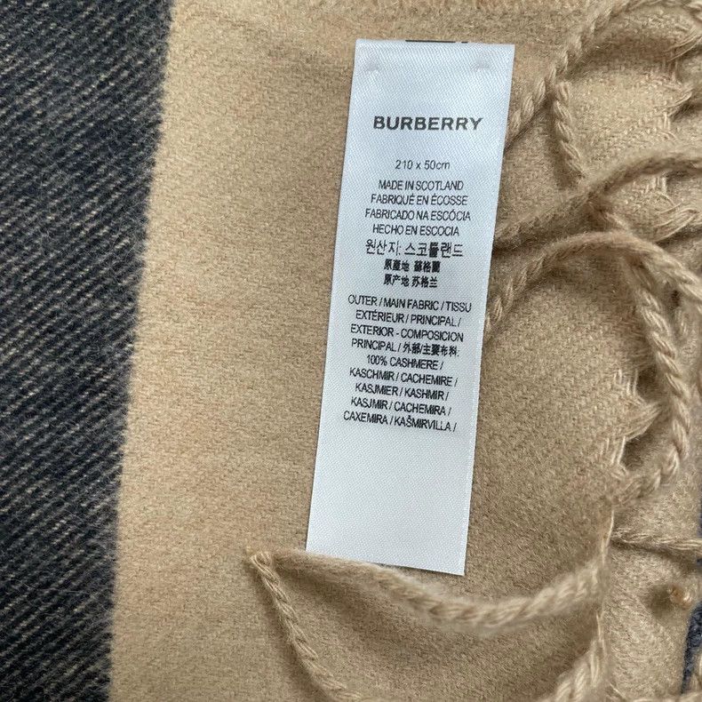 Burberry Burberry Shawl Scarf with Red Stripes Size ONE SIZE - 4 Thumbnail