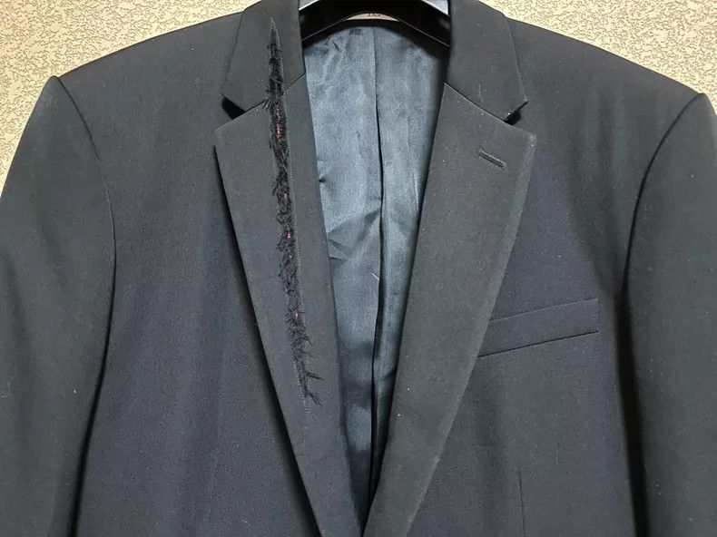 Dior Dior Wool Suit with Red Line Detail Size US M / EU 48-50 / 2 - 3 Thumbnail