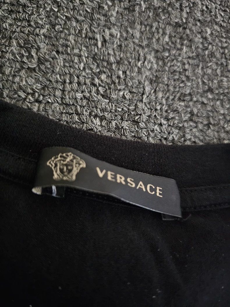 Versace Versace Embellished Black Short Sleeve T-Shirt Size US S / EU 44-46 / 1 - 4 Thumbnail