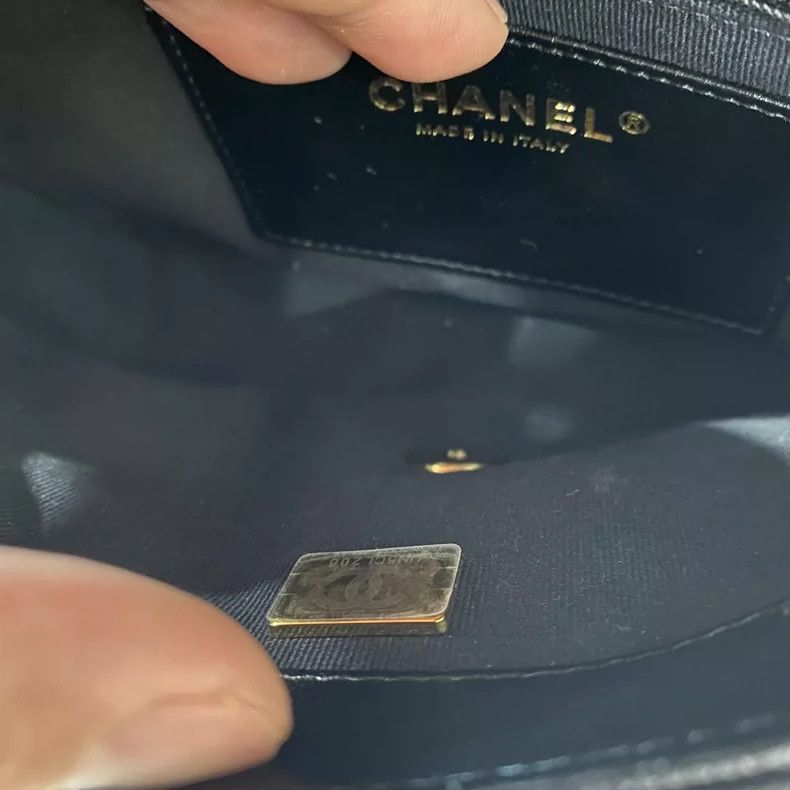 Chanel CHANEL Chunky Chain Black Gold Bag Size ONE SIZE - 8 Thumbnail