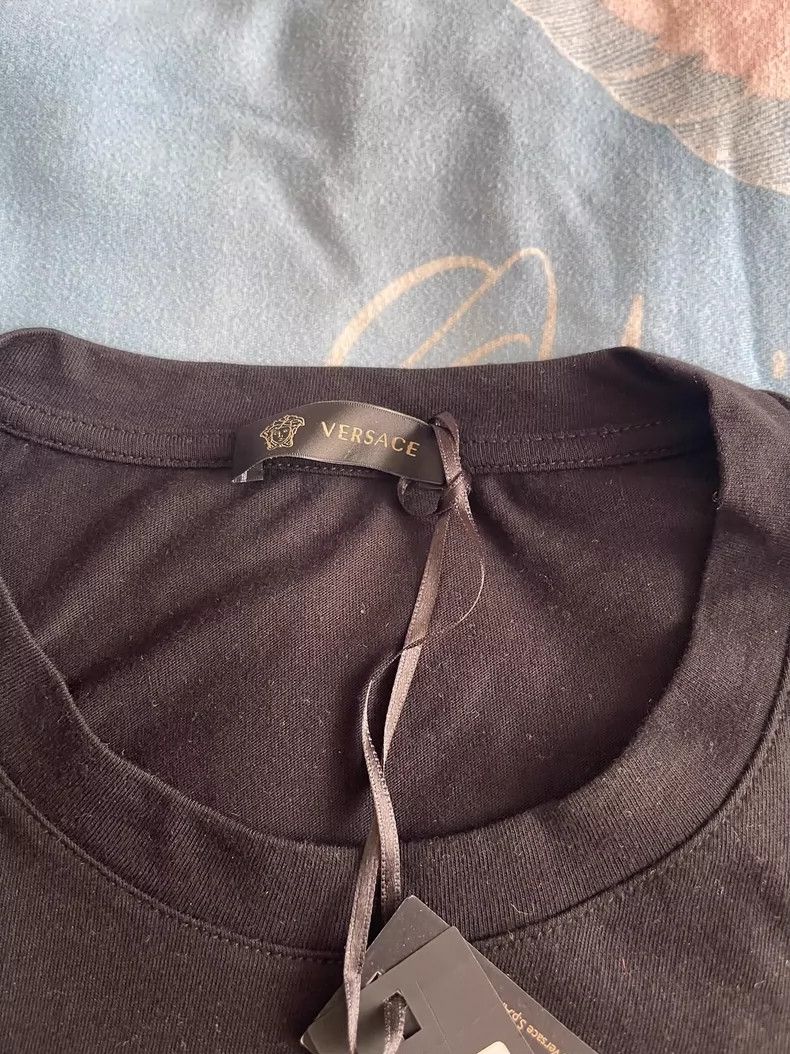 Versace Versace Medusa Embroidered Short Sleeve T-shirt Size US L / EU 52-54 / 3 - 3 Thumbnail