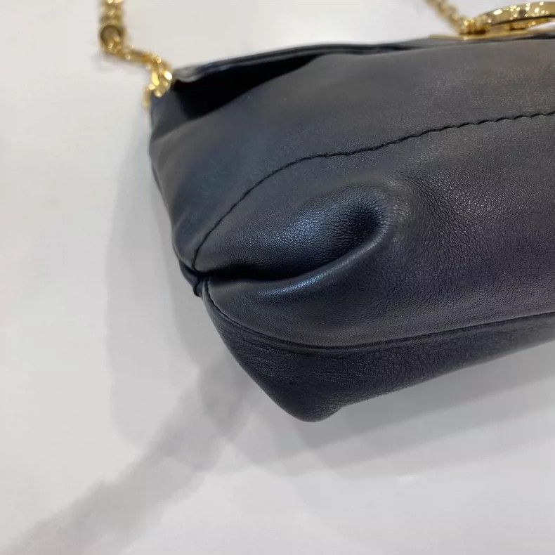 Salvatore Ferragamo Ferragamo Chain Strap Women's Bag Size ONE SIZE - 7 Thumbnail