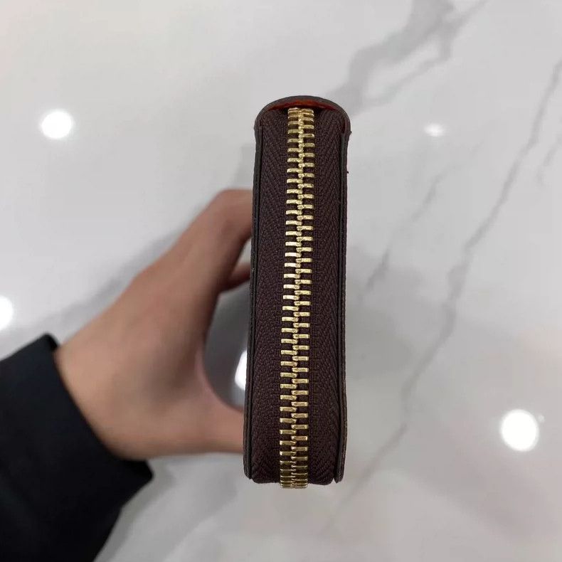 Louis Vuitton LV Clémence Monogram Zip Wallet for Women Size ONE SIZE - 4 Thumbnail