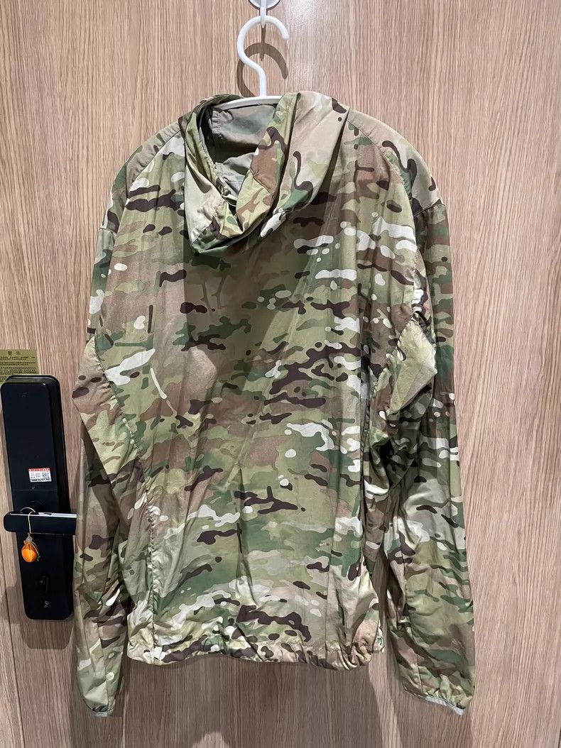 Moncler Lightweight Camouflage Windbreaker Jacket for Activities Size US M / EU 48-50 / 2 - 4 Thumbnail