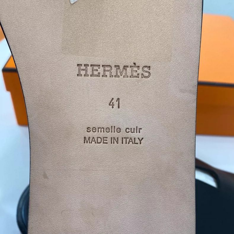 Hermes Hermes Black Leather Lzmir Slide Sandals Size 41 Size US 9 / EU 42 - 7 Thumbnail