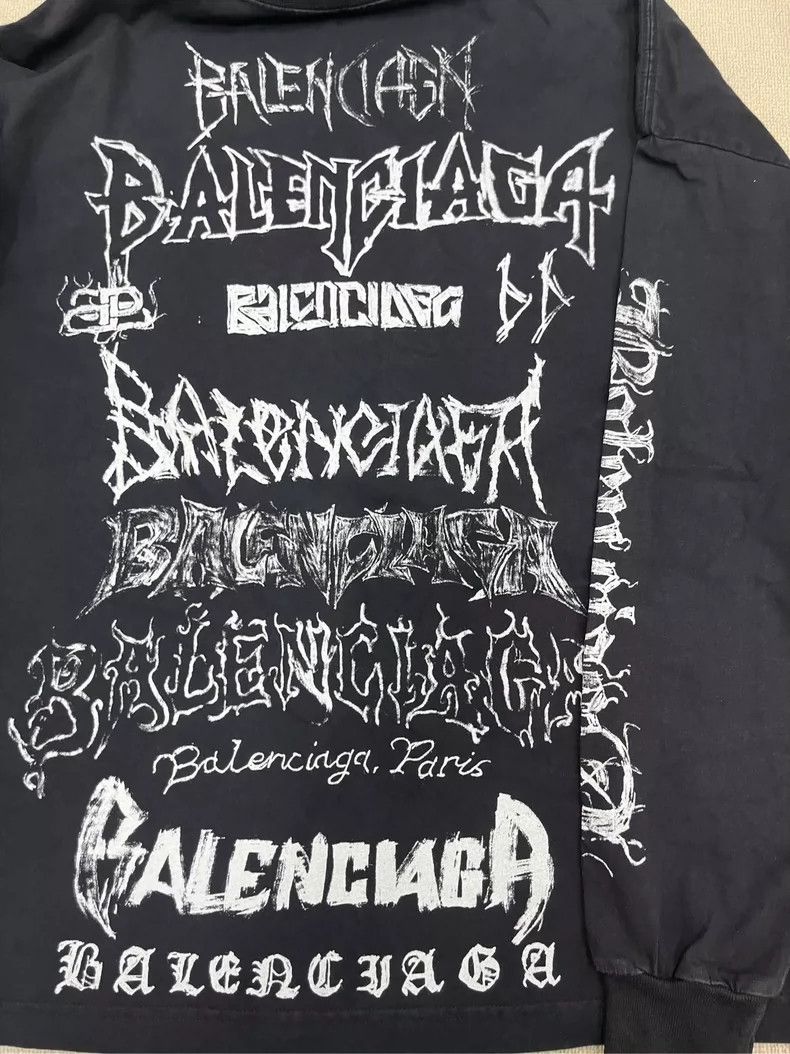 Balenciaga Balenciaga SS24 New Year Long Sleeve T-Shirt Size US S / EU 44-46 / 1 - 5 Thumbnail
