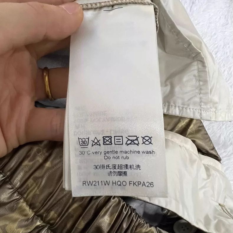 Louis Vuitton Louis Vuitton Gold Logo Printed Pants Size US 38 / EU 54 - 4 Thumbnail