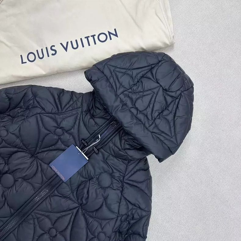 Louis Vuitton Louis Vuitton Reversible Quilted Jacket Size US L / EU 52-54 / 3 - 5 Thumbnail