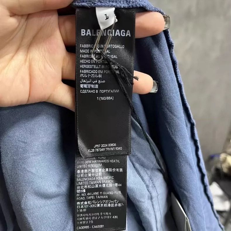 Balenciaga Balenciaga Blue Letter Print Short Sleeve T-Shirt Size US XS / EU 42 / 0 - 4 Thumbnail
