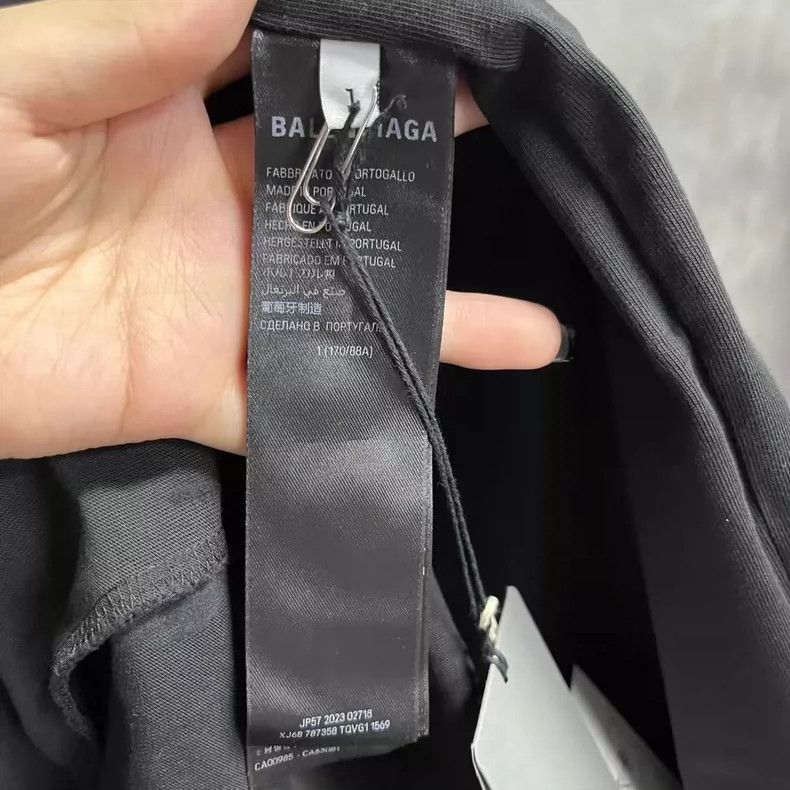 Balenciaga Balenciaga Black Logo Print Short Sleeve T-Shirt Size US S / EU 44-46 / 1 - 4 Thumbnail