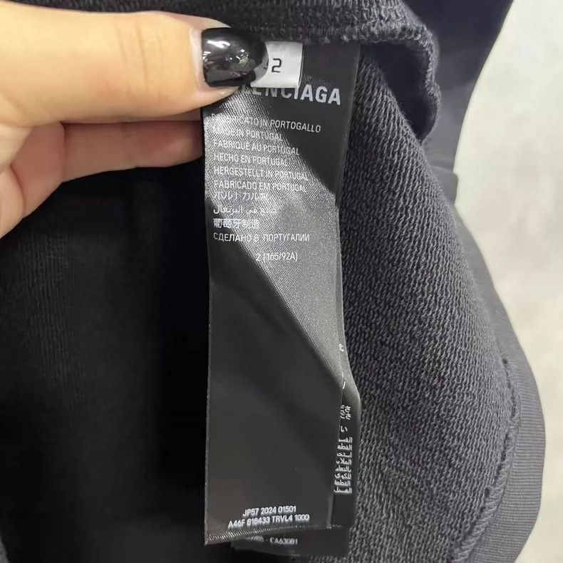 Balenciaga Balenciaga Short Sleeve Hooded Sweatshirt Size US M / EU 48-50 / 2 - 5 Thumbnail