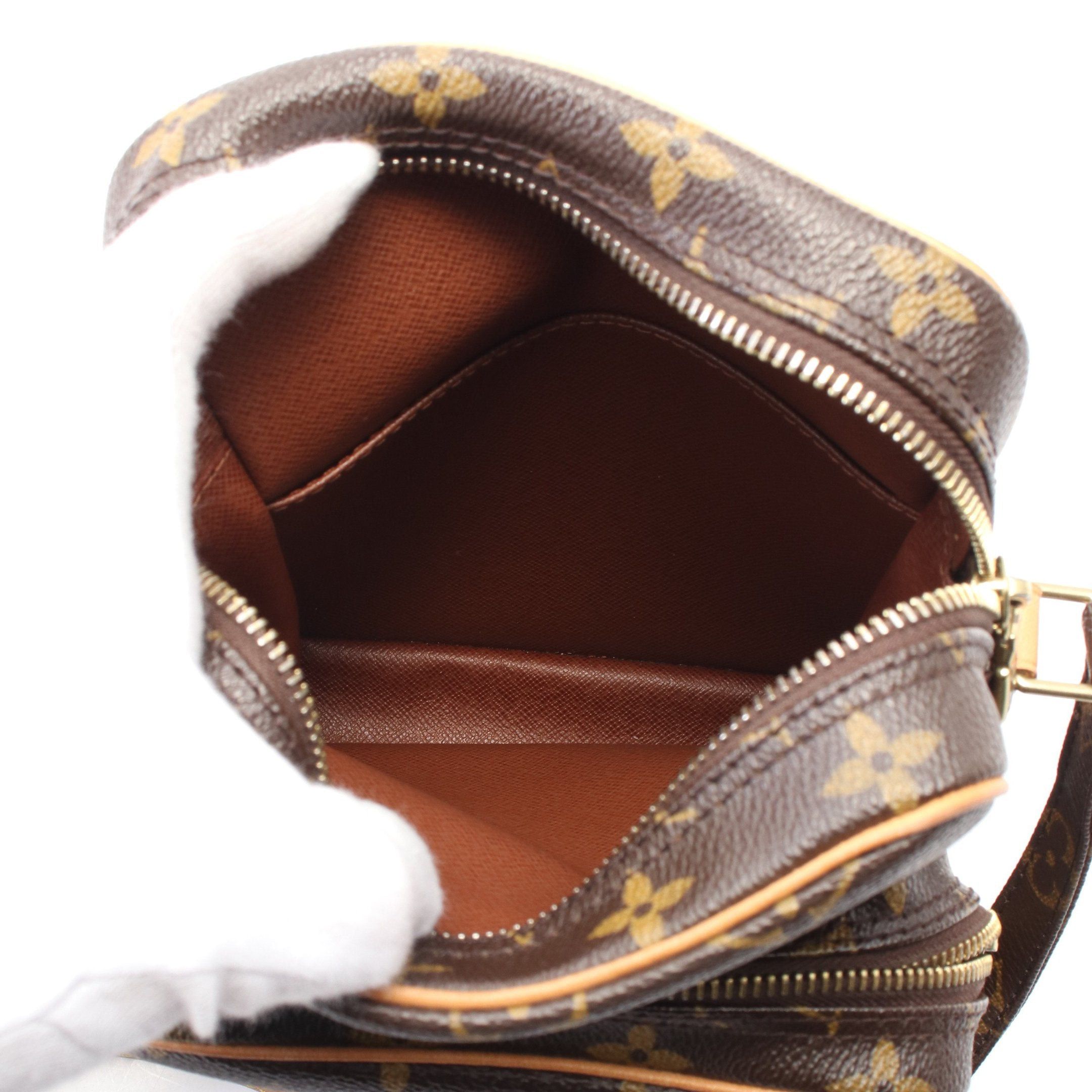 Louis Vuitton Louis Vuitton Amazon Monogram Shoulder Bag Leather Brown Size ONE SIZE - 3 Thumbnail