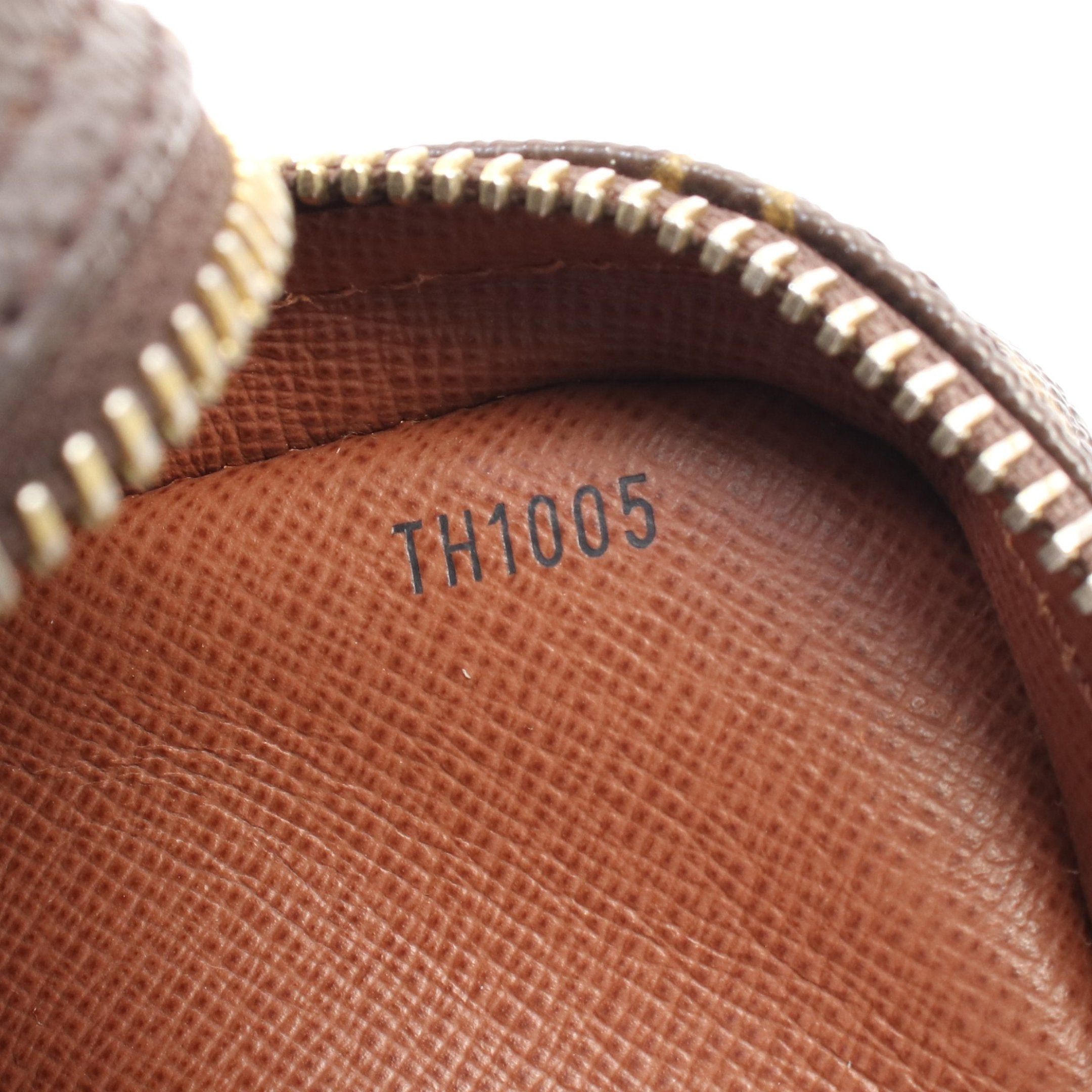Louis Vuitton Louis Vuitton Amazon Monogram Shoulder Bag Leather Brown Size ONE SIZE - 5 Thumbnail