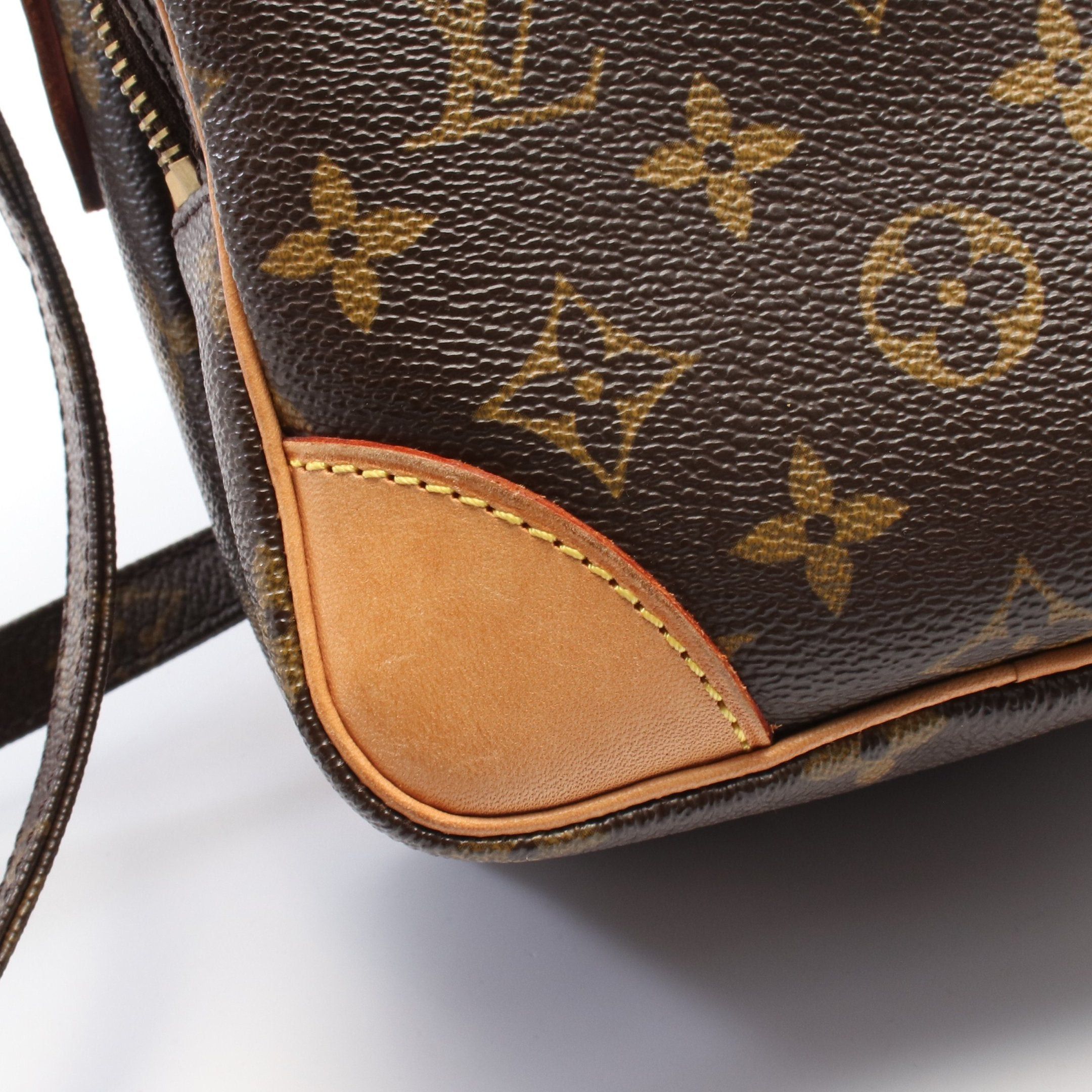 Louis Vuitton Louis Vuitton Amazon Monogram Shoulder Bag Leather Brown Size ONE SIZE - 6 Thumbnail